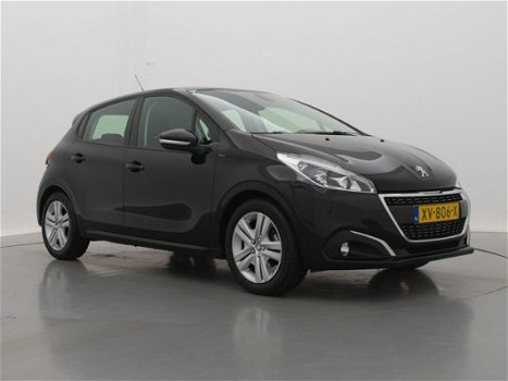 Peugeot 208 - 1.2 82pk Signature | Navigatie | Airco | Parkeersensoren | Regensensor | Cruise Contro - 1