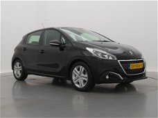 Peugeot 208 - 1.2 82pk Signature | Navigatie | Airco | Parkeersensoren | Regensensor | Cruise Contro