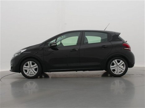 Peugeot 208 - 1.2 82pk Signature | Navigatie | Airco | Parkeersensoren | Regensensor | Cruise Contro - 1