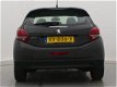 Peugeot 208 - 1.2 82pk Signature | Navigatie | Airco | Parkeersensoren | Regensensor | Cruise Contro - 1 - Thumbnail