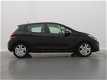 Peugeot 208 - 1.2 82pk Signature | Navigatie | Airco | Parkeersensoren | Regensensor | Cruise Contro - 1 - Thumbnail