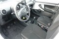 Toyota Aygo - 1.0 VVT-i Now 5 Deurs AIRCO NAVIGATIE - 1 - Thumbnail