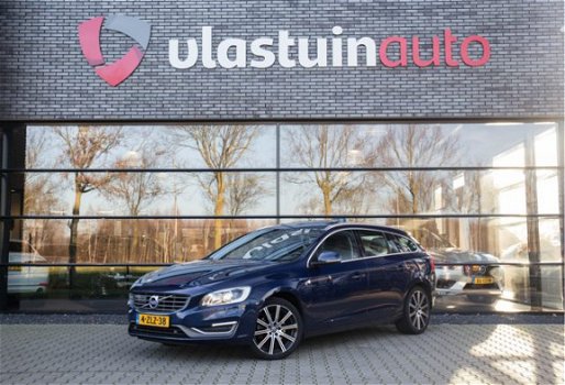 Volvo V60 - 2.0 D4 Ocean Race , Navigatie, PDC, Stoelverwarming, - 1