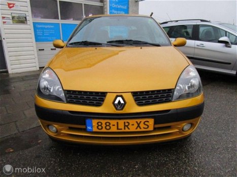 Renault Clio - - 1.6-16V Dynamique Climate Cruise Zeer netjes - 1