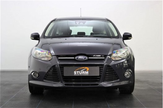 Ford Focus - 1.0 EcoBoost Titanium | Navigatie | Trekhaak | Cruise & Climate Control | Park. Sensore - 1