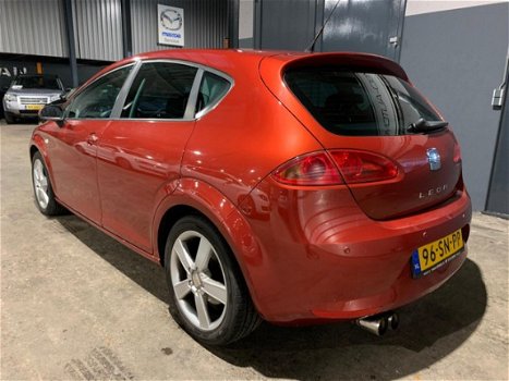 Seat Leon - 2.0 TFSI Sport-up 185pk SPORT - 1