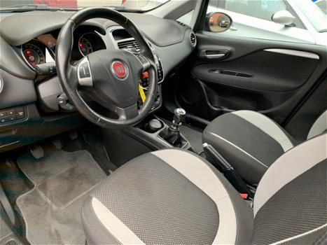 Fiat Punto Evo - 0.9 TwinAir Easy Airco/6 versnellingen - 1