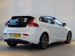 Volvo V40 - T3 150 pk Kinetic Intro Line | 18 inch - 1 - Thumbnail