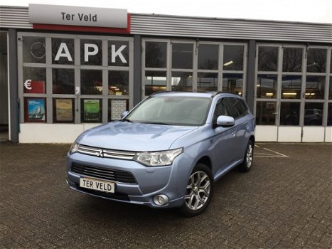 Mitsubishi Outlander - 2.0 PHEV Instyle+ - 1