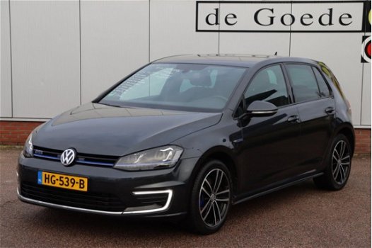 Volkswagen Golf - 1.4 TSI GTE org. NL-auto automaat navigatie 18.940 incl.btw - 1