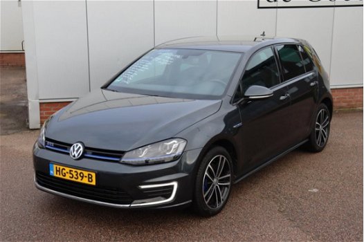 Volkswagen Golf - 1.4 TSI GTE org. NL-auto automaat navigatie 18.940 incl.btw - 1
