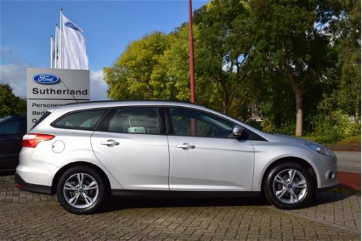 Ford Focus Wagon - 1.0 EcoBoost Edition Wagon 100pk | Navigatie | Dealer onderhouden | Cruise contro - 1