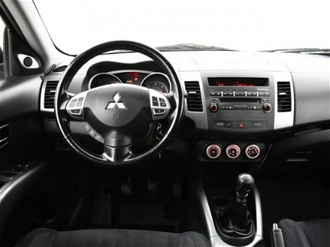 Mitsubishi Outlander - 2.0 AWD DI-D INTENSE+ 7 PERS +ROCKFORD FOSGATE / AFN. TREKHAAK - 1