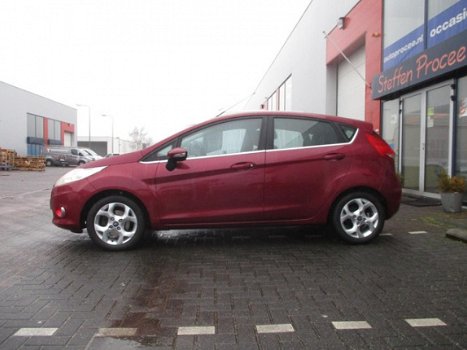 Ford Fiesta - 1.25 Titanium 5-Deurs, NL auto Nieuw Model - 1