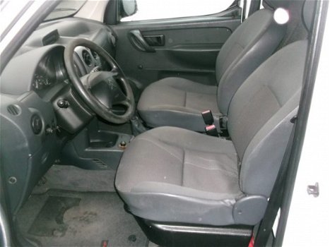 Citroën Berlingo - 1.6 HDI 600 First airco ele pakket apk 01-2021 schuifdeur - 1