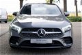 Mercedes-Benz A-klasse - 200 Automaat | AMG-Line | Navigatie | Panoramadak | Trekhaak | Cruise-contr - 1 - Thumbnail