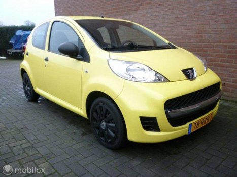 Peugeot 107 - - 1.0-12V XR - 1