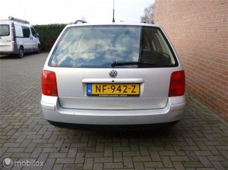 Volkswagen Passat Variant - - 2.8 V6 SYNCRO COMFORTLINE - 1