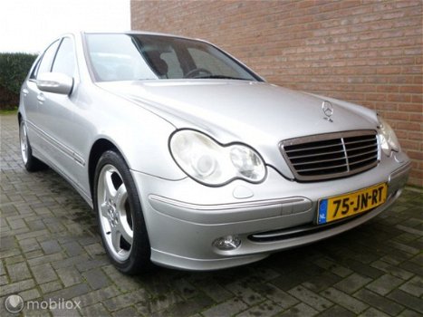 Mercedes-Benz C-klasse - 200 K. Avantgarde - 1