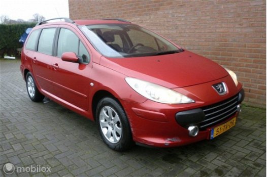 Peugeot 307 Break - - 1.6 HDiF Premium - 1