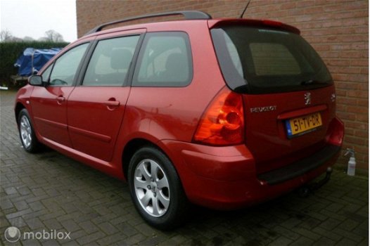 Peugeot 307 Break - - 1.6 HDiF Premium - 1