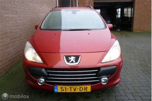 Peugeot 307 Break - - 1.6 HDiF Premium - 1