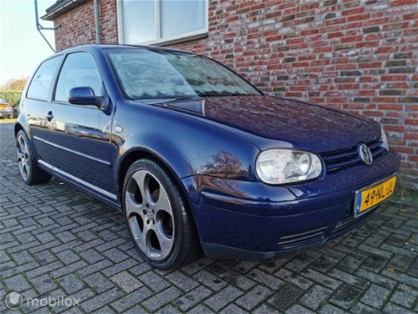 Volkswagen Golf - - 1.6-16V Comfortline - 1