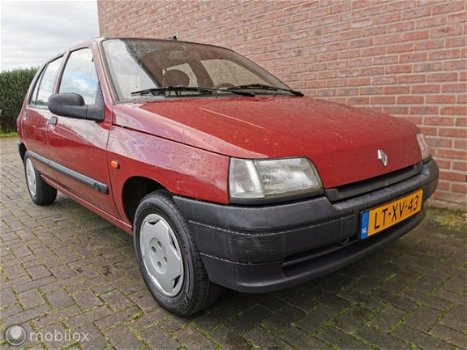 Renault Clio - - 1.4 RN - 1