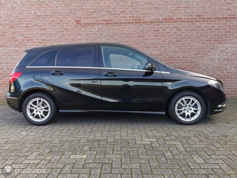 Mercedes-Benz B-klasse - 200 Ambition - 1