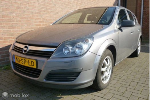 Opel Astra - - 1.6 Business - 1