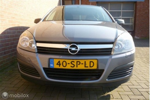 Opel Astra - - 1.6 Business - 1