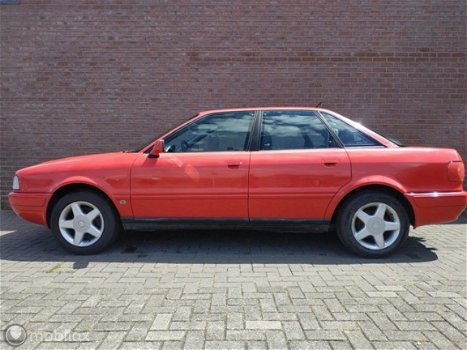 Audi 80 - - 2.0 E S design - 1