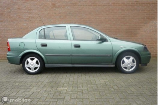 Opel Astra - - 1.6-16V CDX - 1