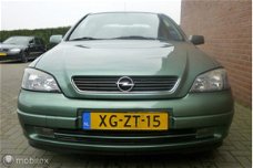 Opel Astra - - 1.6-16V CDX