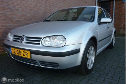 Volkswagen Golf - - 2.0 Comfortline - 1