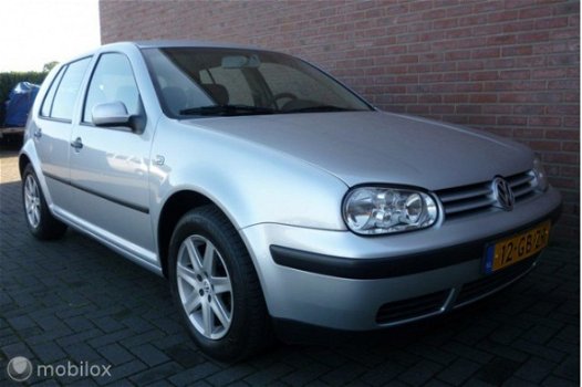 Volkswagen Golf - - 2.0 Comfortline - 1