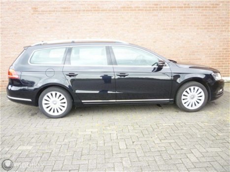 Volkswagen Passat Variant - - 2.0 TDI HIGHLINE BLUETDI - 1