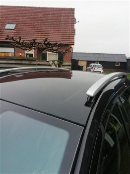 Peugeot 207 SW Outdoor - 1.6 VTi XS met panorama dak , half leder bekleding - 1