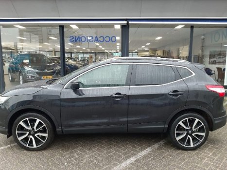 Nissan Qashqai - 1.2 Tekna| Automaat + Leer + Panorama dak en Trekhaak - 1