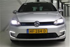 Volkswagen Golf - 1.4 TSI GTE Panoramadak | Led | Grote Navi | 18"LMV