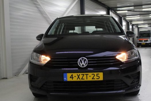Volkswagen Golf Sportsvan - 1.2 TSI Navigatie | Cruise Control | Airco | El. raambed. | El. verstelb - 1