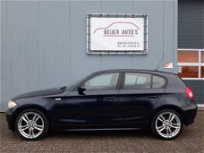 BMW 1-serie - 120i High Executive 18inch/Leer/Navigatie/Climate