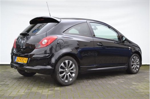 Opel Corsa - 1.4 16V 3D - 1