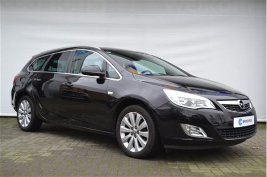 Opel Astra - 1.4 COSMO TURBO 140 PK | NAVI | CLIMA | PDC | COPMPLEET - 1