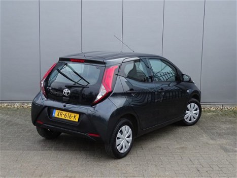 Toyota Aygo - 1.0 VVT-i x-fun 5-deurs | Airco | Radio | - 1