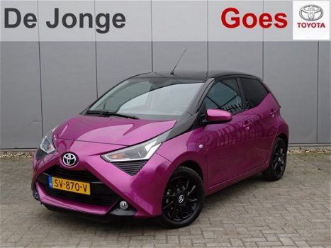 Toyota Aygo - 1.0 VVT-i X-Cite 5-deurs | NIEUW MODEL | X-BEAT AUDIO | Apple Carplay | LMV | Bi-tone - 1