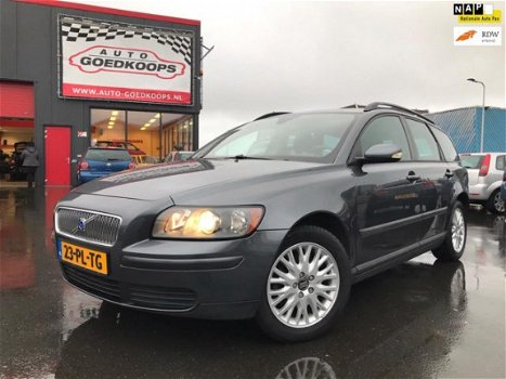 Volvo V50 - 1.8 Elan MOOI, SPORTIEF & GOED voor 2850, - euro - 1