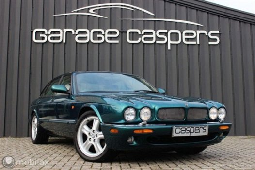 Jaguar XJR - - 4.0 V8 - 1