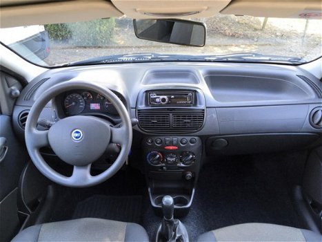 Fiat Punto - 1.3 Multi Jet AIRCO-COMPLETE HISTORIE-APK 2021 - 1