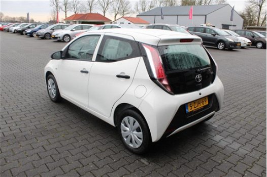 Toyota Aygo - 1.0 VVT-i x - 1